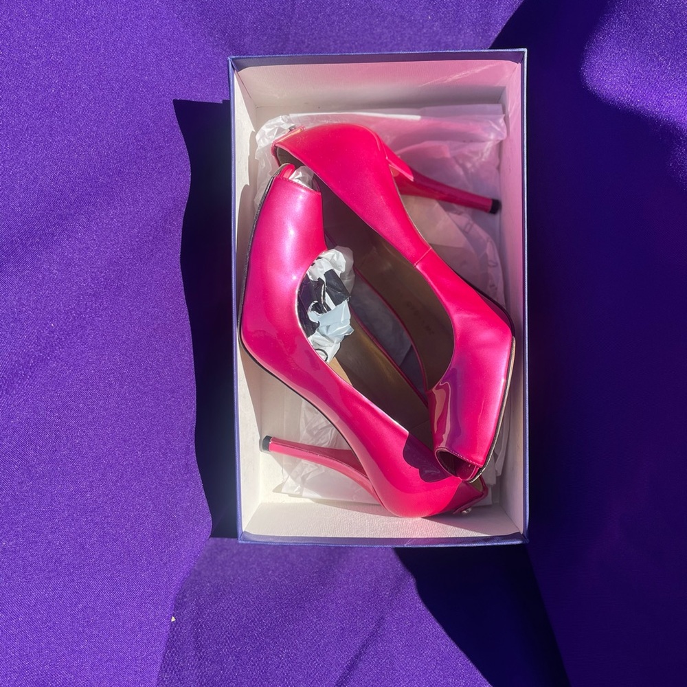 Stuart Weitzman Logoflame Fuchsia Size 10 - image 3